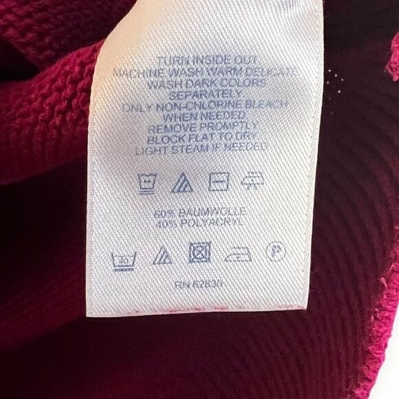 Lands’ End V Neck Sweater - Picture 5 of 6